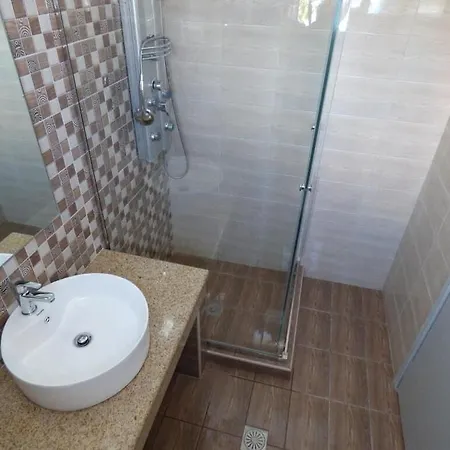 Apartment Paradiso Ipsos