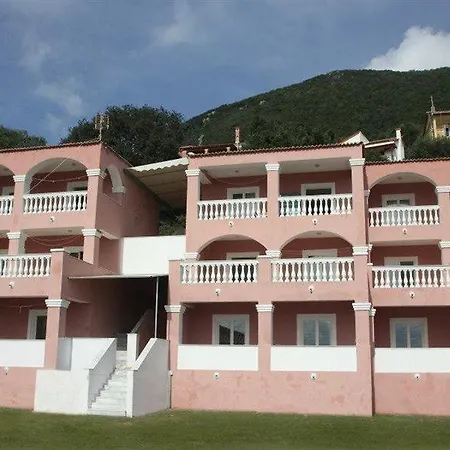 Apartment Paradiso