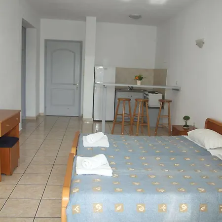Paradiso Apartment *